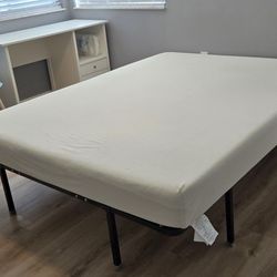 Queen Bed Frame With Mattress 