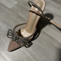 Heels Size 6 1/2 