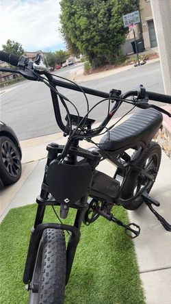 Tamobyke v20  up for trades or offers and it goes 30mph