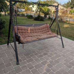 Swing With Cushions 3 People