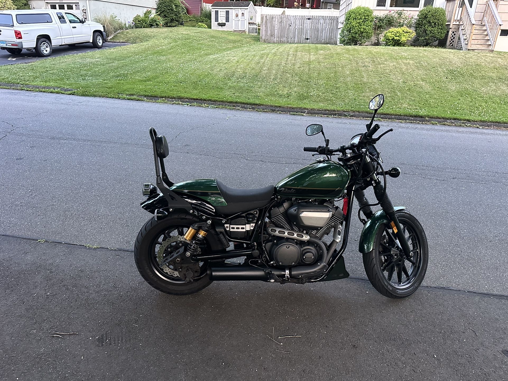 Yamaha Bolt