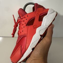 Nike Air Huarache Run “Ember Glow” WMNS Size 7