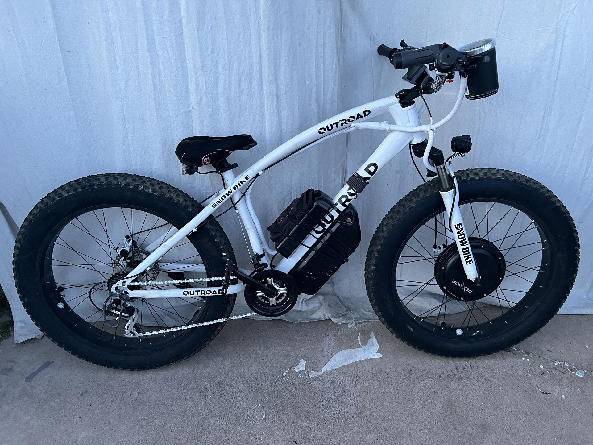 E-Bike - Custom Built Electric Outroad Fat Tire Snow Bike