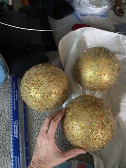 Large Ornaments-3