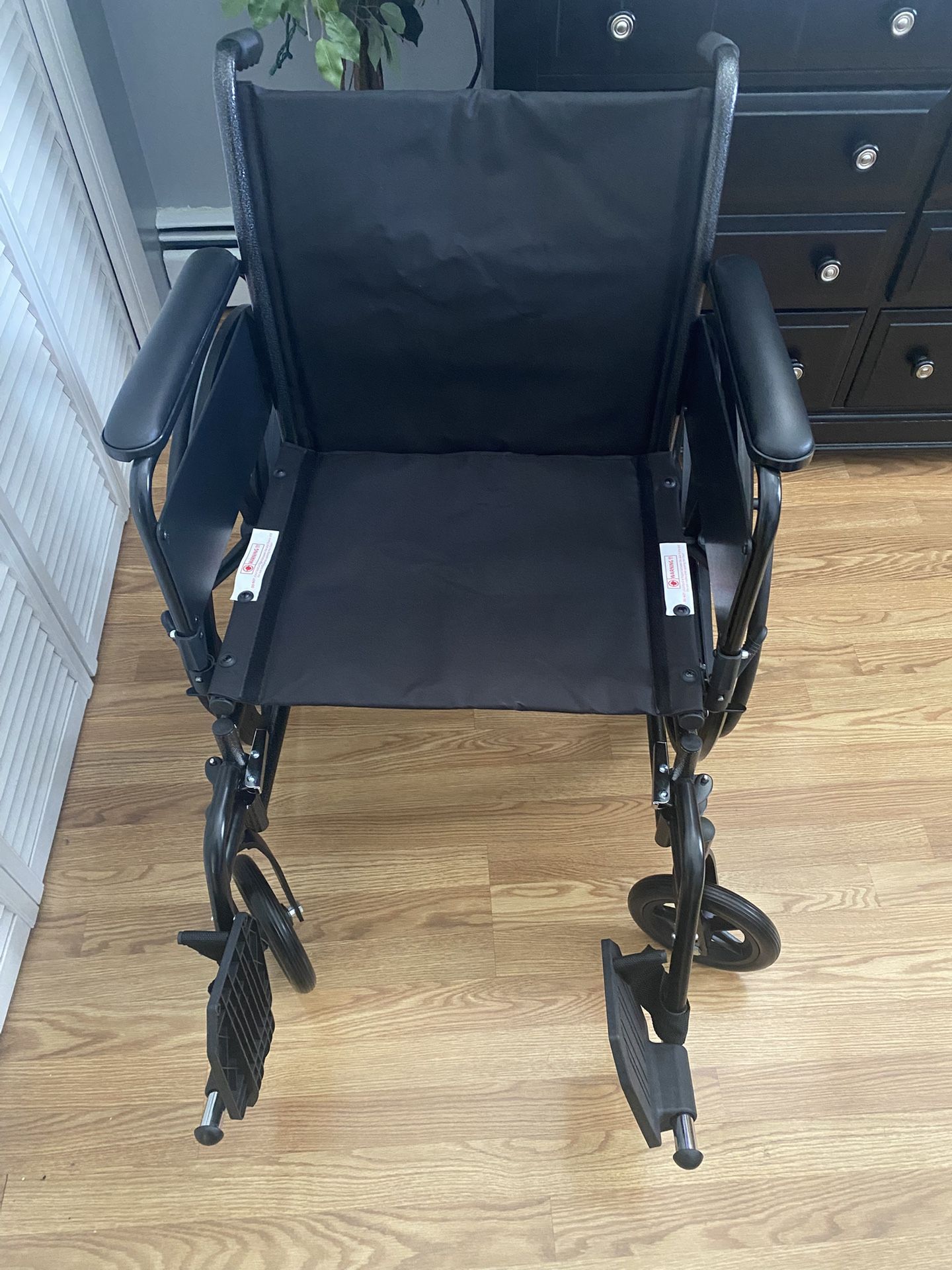 New Medline wheelchair With Pillow 51lbs