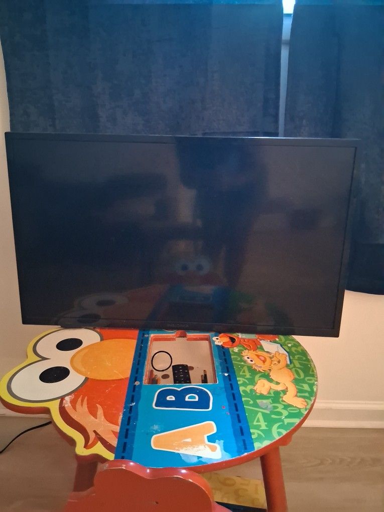 Insignia Tv