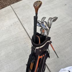 Golf Clubs 