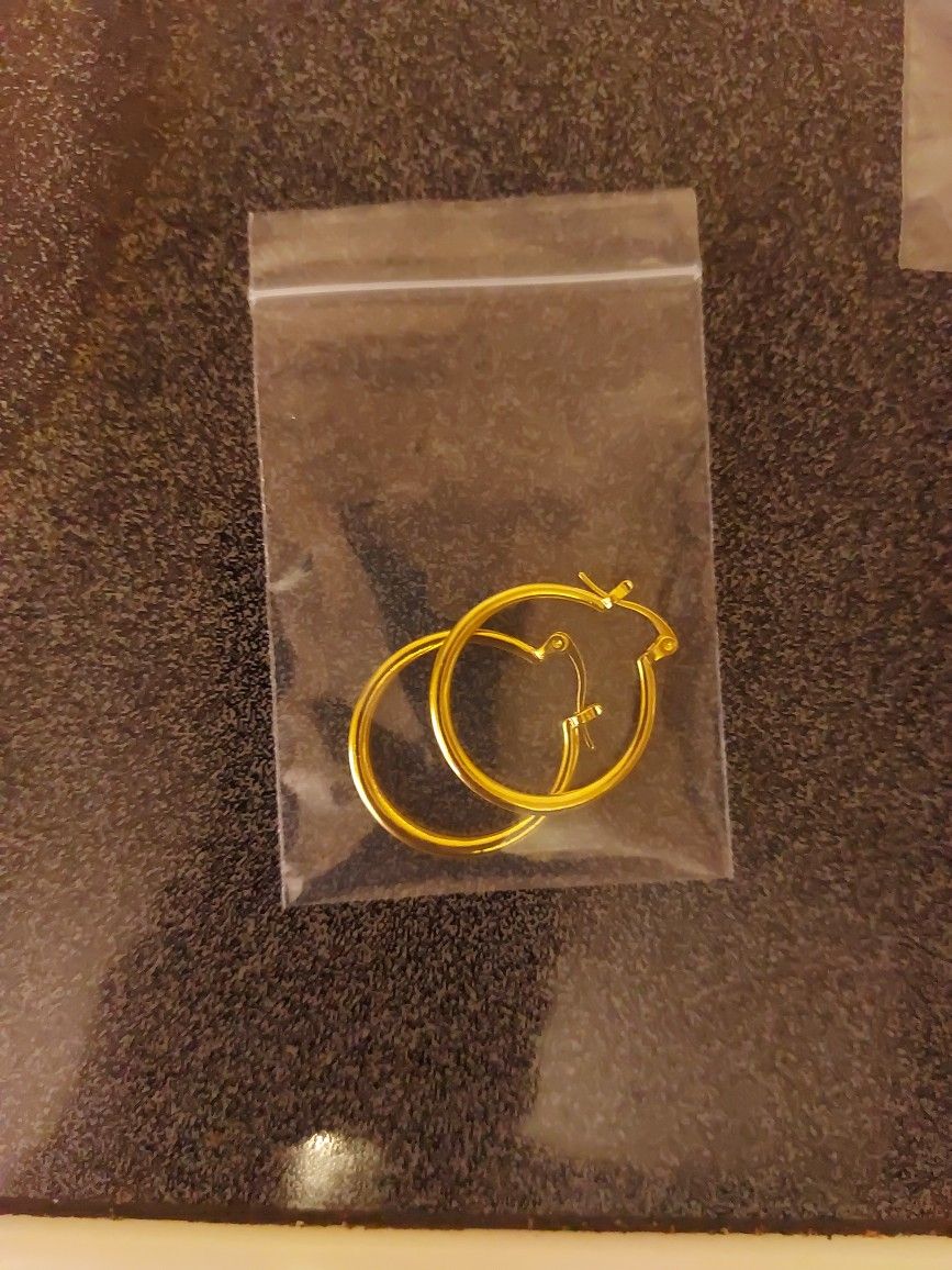 18k Gold Plated Hoop Earrings