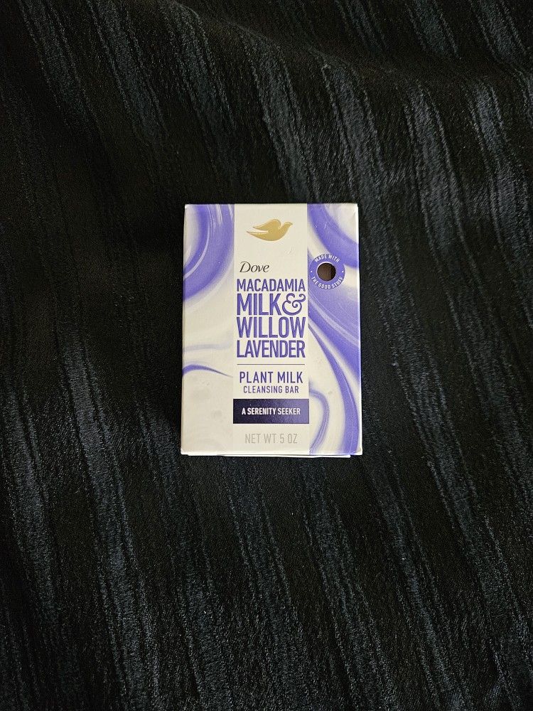 $3 Each (6 Available) Dove Macadamia Milk & Willow Lavender Bar Soap