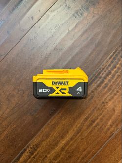 New 20V Dewalt 4Ah XR Battery