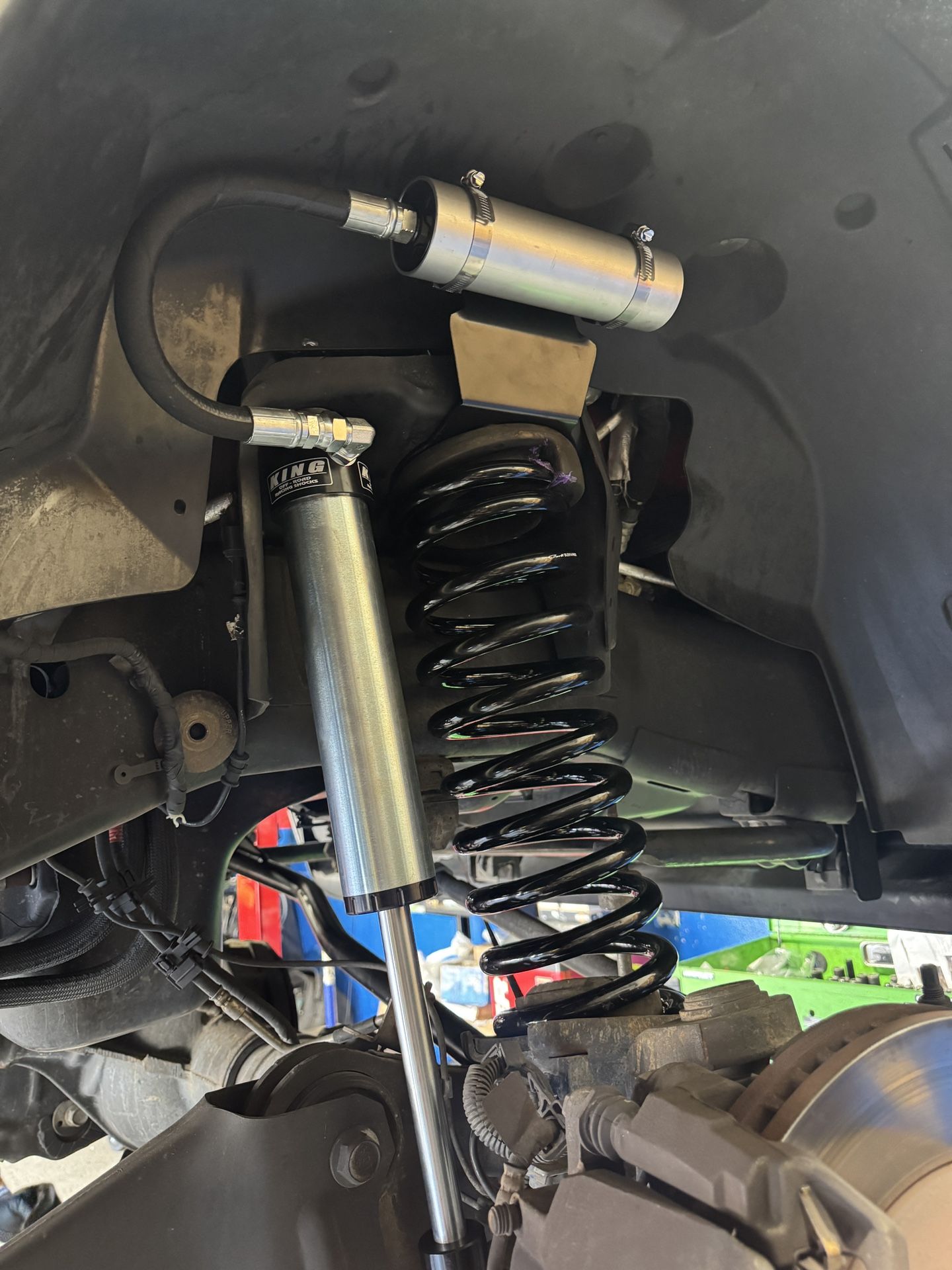 Carli Pintop Level Kit With Black Kings For 13+ Ram 2500/3500