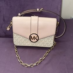 *** NOT FREE*** MK Micheal Kors Crossbody 