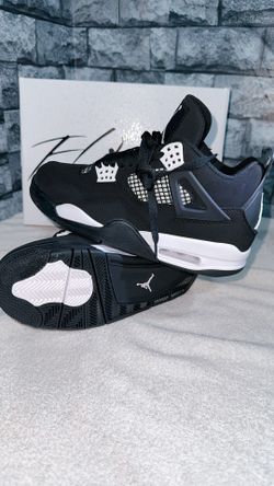 Tenis Jordan 4 retro