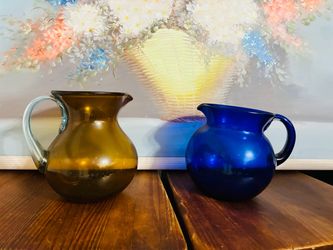 Glass pitchers