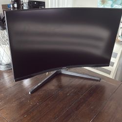 32 Inch Samsung Odyssey G5 Curved