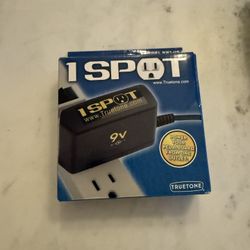 Truetone 1 SPOT 9V Pedalboard Power Supply (NW1-US)