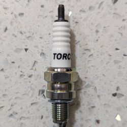 TORCH A7RC Sparkplugs - 96 Available + HF652 oil Filters