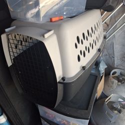 Portable dog kennel $25