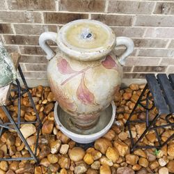 fountain  Pot
