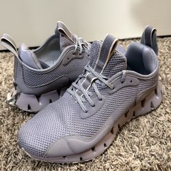 Womens Reebok Size 8 