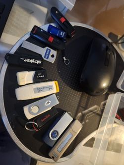 Memory Cards And Usb Drices