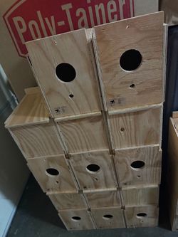 Parakeet nest boxes (outside cage)