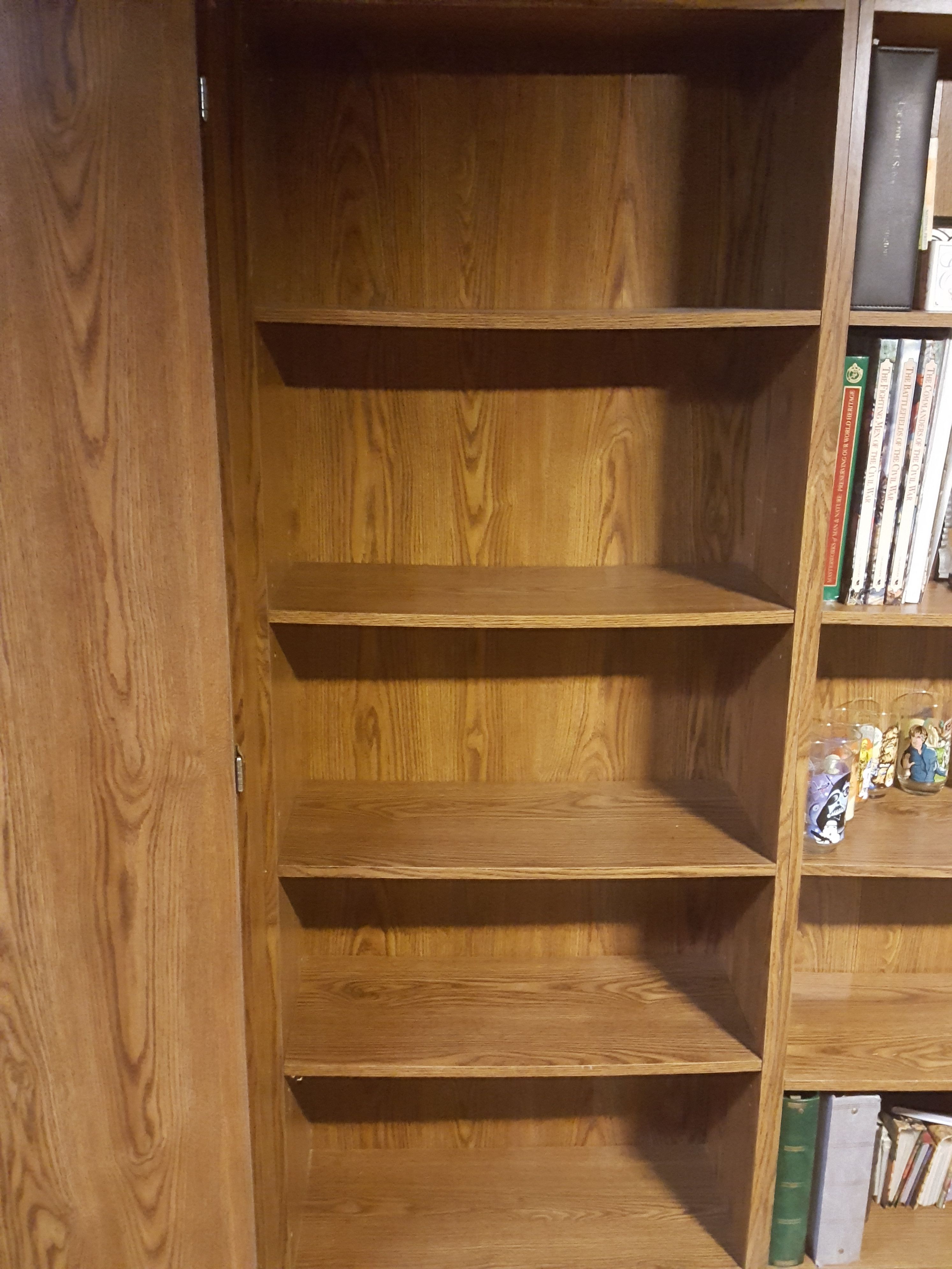 2 Bookshelves