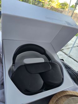 Airpod Max Bluetooth Headphones Space Gray w/ black headband