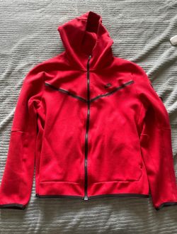 Red Nike Tech