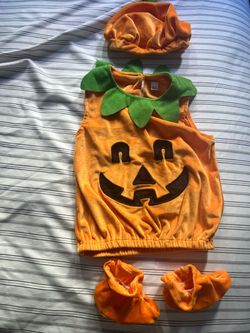 Pumpkin 🎃 costume (free
