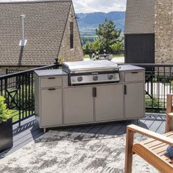 Blackstone Griddle Island Challenger Cabinet with 28" XL Drop-In Propane Gas Griddle $1499.99