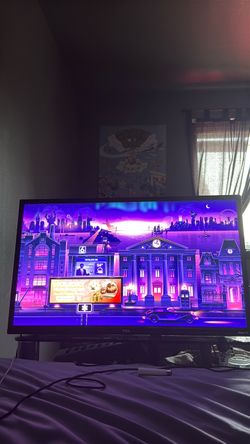 TCL Roku Smart TV 32”
