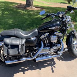 2012 Harley Davison XL1200C