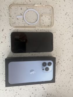 iPhone 13 Pro - 256GB - Unlocked - Excellent Condition