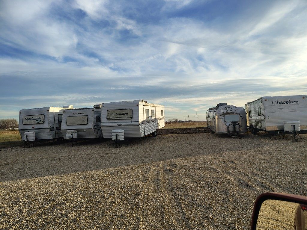 2000 Various Campers
