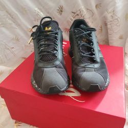 Women's Running Shoes