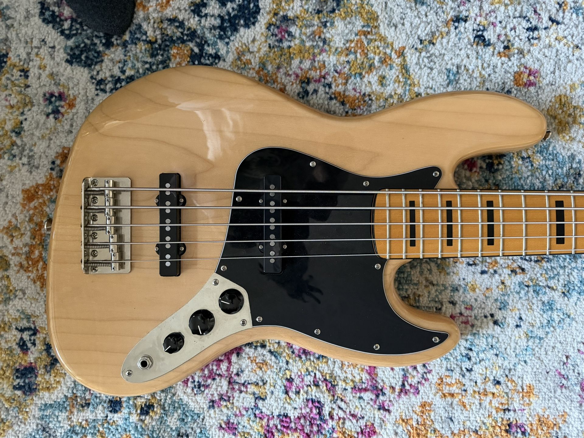Fender Squier Jazz Bass 5-String Bass Guitar