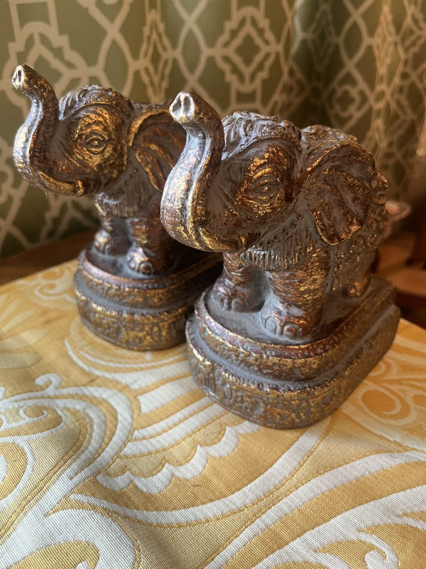 Set Of Heavy Asian Style Elephant Book Ends 6”