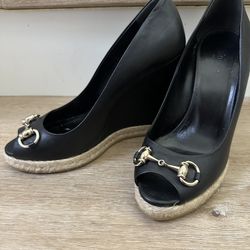Authentic Gucci black leather wedges horse bit  466710 size 38