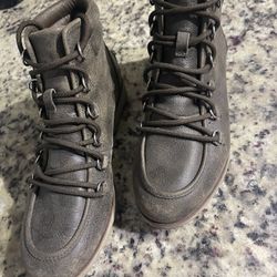 Sorel Woman Size 7 Boots 