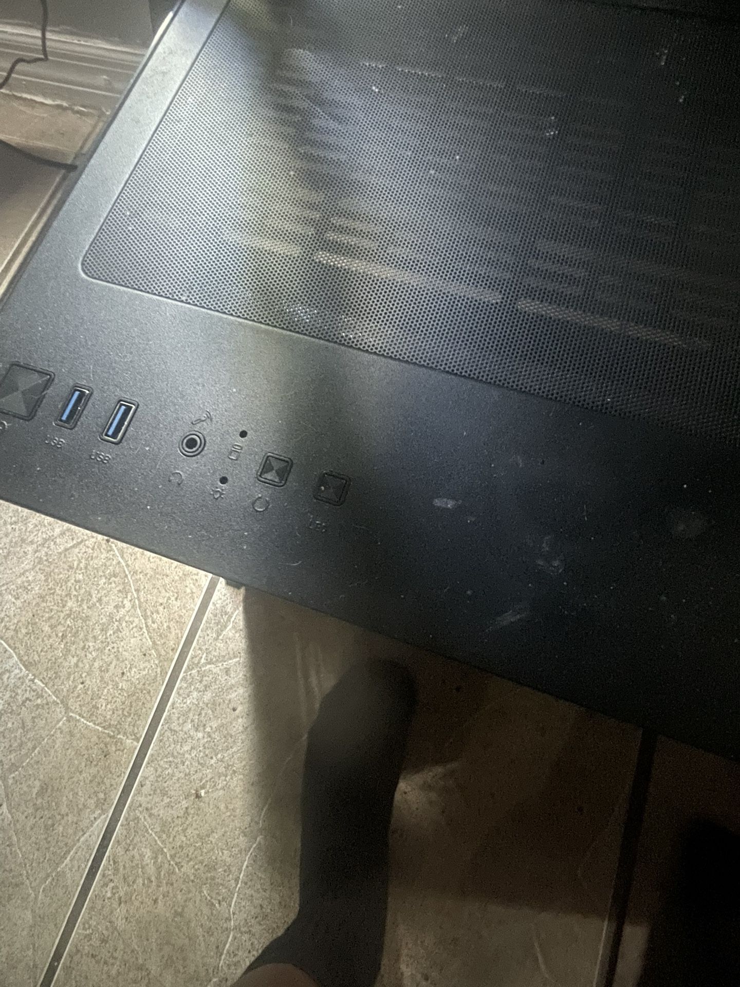 Gaming pc and monitor and desk