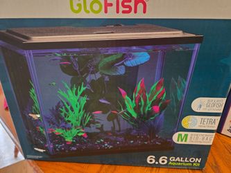 Brand New GloFish Aquarium Starter Kit, 6.6 Gallon Fish Tank, Includes Blue & White LED