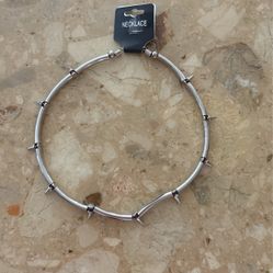 Spike Necklace 