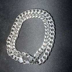 Beautiful Men’s Stainless Steel Chain