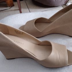 Franco Sarto Wedge Women's Shoes 