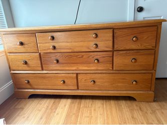 Free dresser