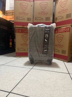 Travelers Club Harper 20-Inch Carry-On Luggage Charcoal