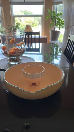 Chip & dip bowl