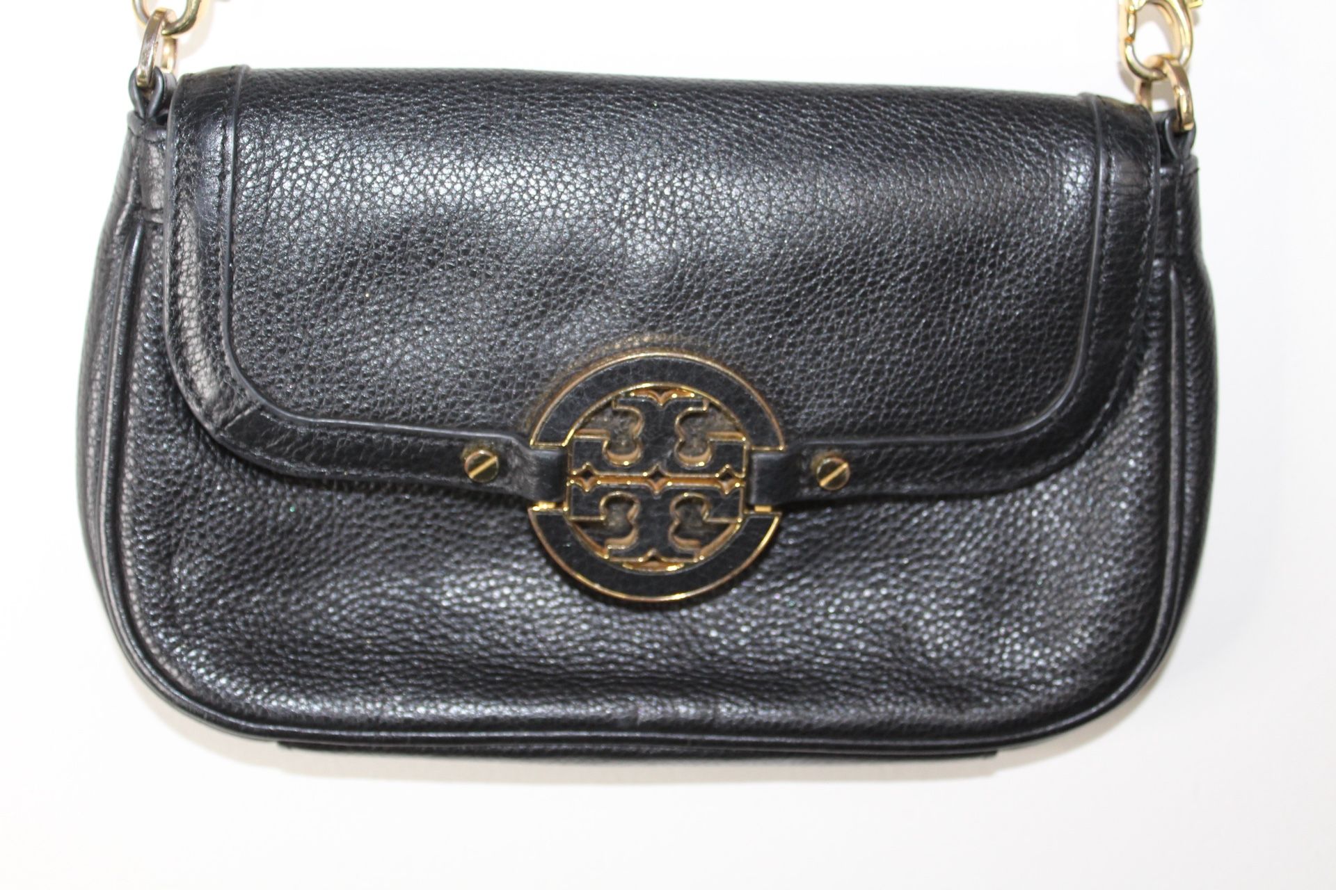 Tory Burch Amanda Crossbody Bag Black Pebbled Leather with Logo Gold Hardware