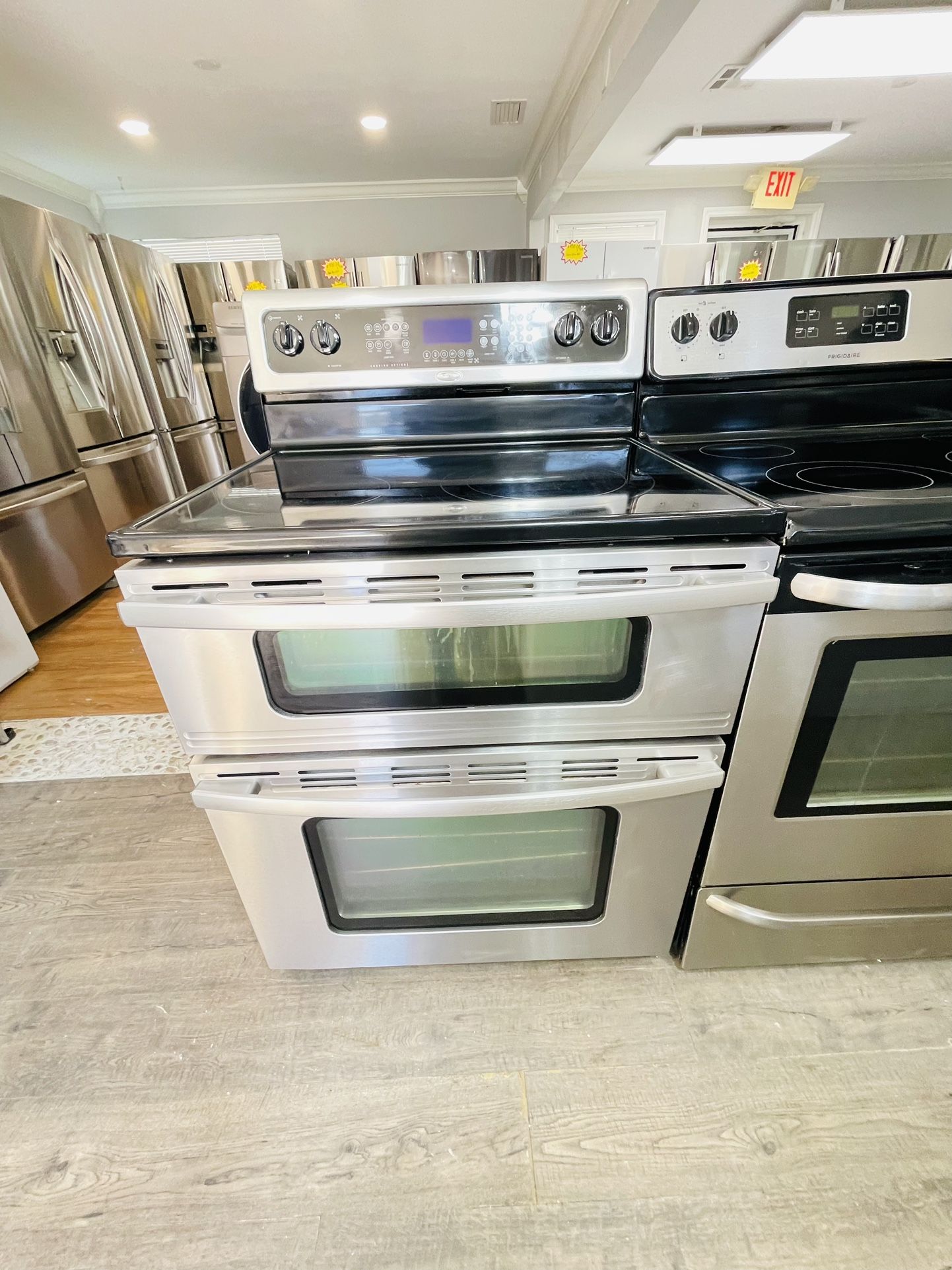 Whirlpool Double Oven Glass Top Stove 